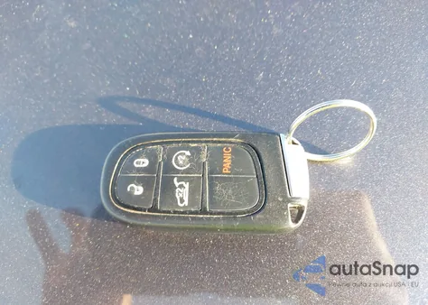 2019 Jeep Cherokee Limited 4X4 из США, поврежденный, VIN 1C4PJMDX9KD217472